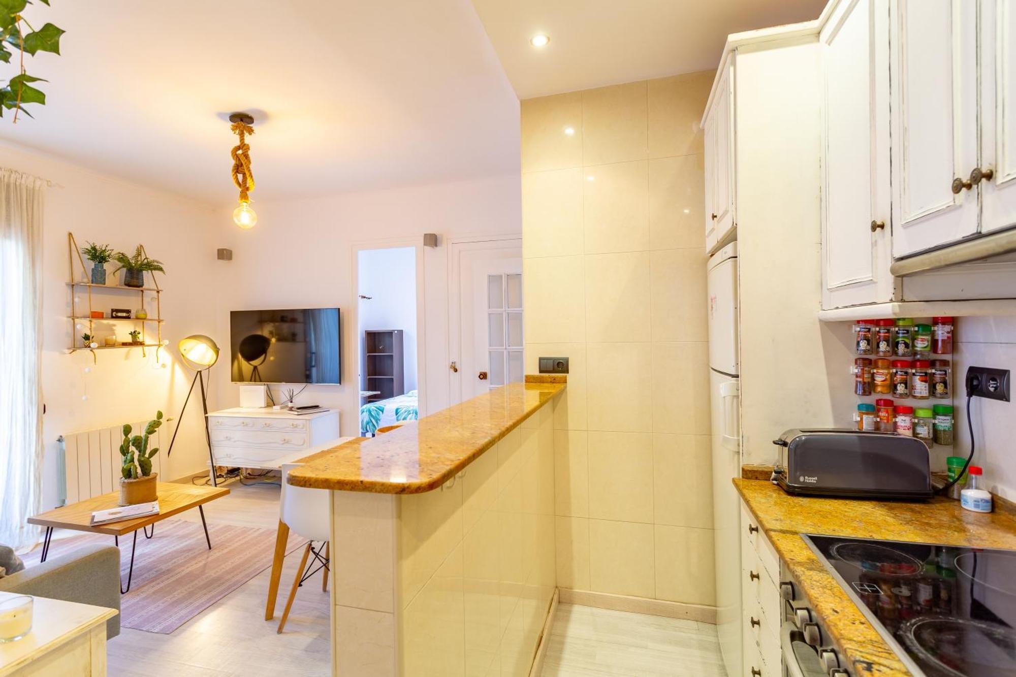 Cosy Apartment. 10Min Walk To The Beach & Train Tarragona Exterior photo